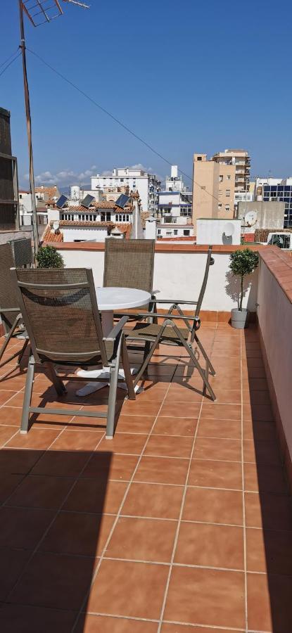 Apartamento Ático acogedor, céntrico y a 2 min de la playa. Fuengirola Exterior foto
