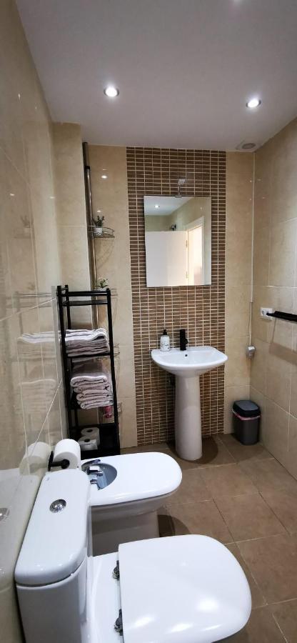 Apartamento Ático acogedor, céntrico y a 2 min de la playa. Fuengirola Exterior foto