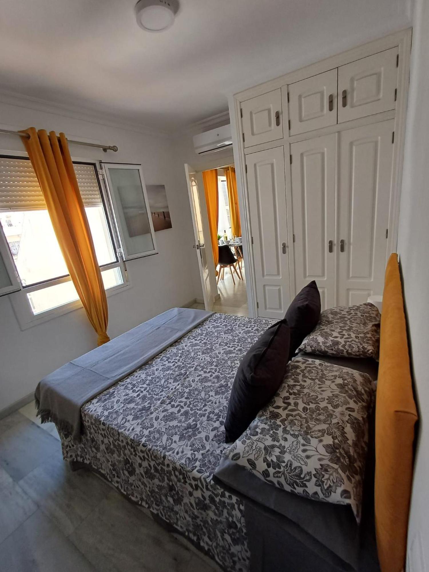 Apartamento Ático acogedor, céntrico y a 2 min de la playa. Fuengirola Exterior foto